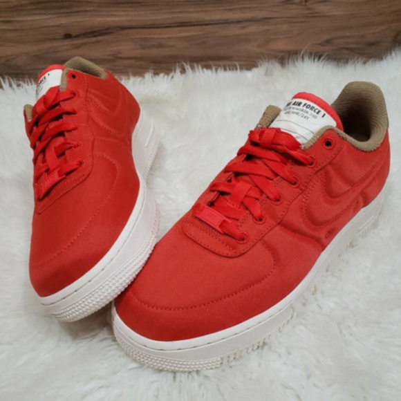 New Nike Air Force 1 Lux Red Low Sneakers - Picture 8 of 8